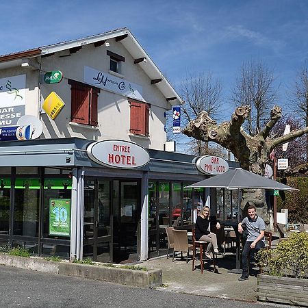 La Hourquie Cafe Hotel Morlaas Buitenkant foto